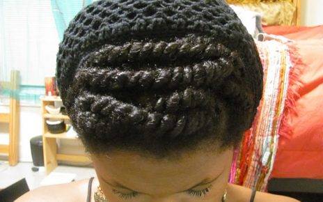 Busy College Schedule? Wash and Go Curly Hairstyles 1