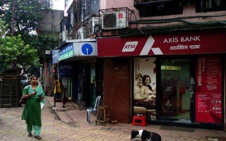 SBI, Axis Bank Hikes Interest Rates on Fixed Deposits 1