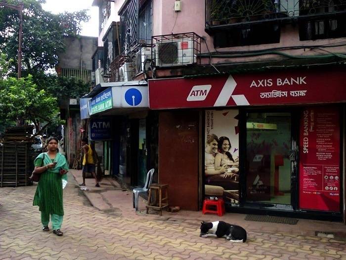 SBI, Axis Bank Hikes Interest Rates on Fixed Deposits 2