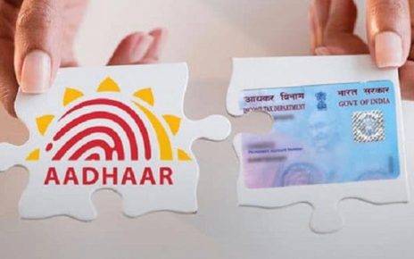 Hackers Reveal Loopholes In Indian Aadhaar System 1