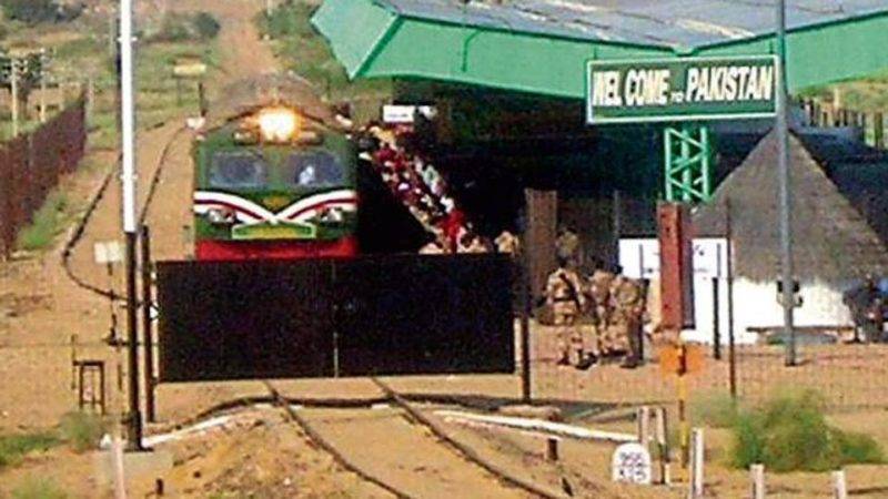 Pakistan suspends Samjhauta Express, halts Thar Express