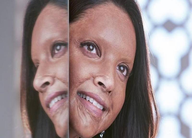 Chhapaak, the name itself is trending for past two days. It is a movie trailer starring Deepika Padukone, who is playing the role of acid attack survivor Malti, whose real name is Laxmi Agarwal.