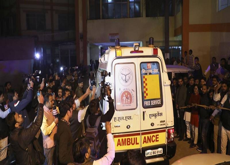 Unnao rape survivor set afire; Admitted to Delhi's Safdarjung hospital