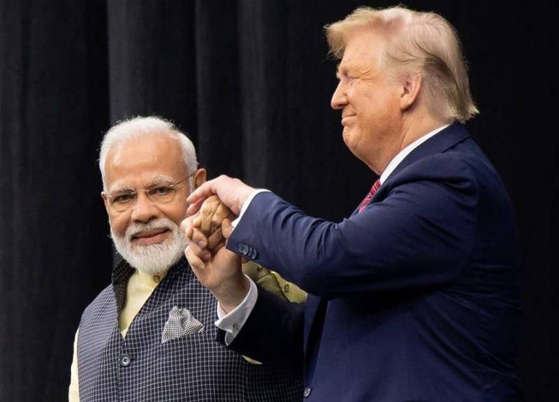 Modi is numb 2, I numb 1 on Facebook: Trump