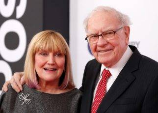 Daughter of Billionaire Warren Buffet exposed to Coronavirus 1