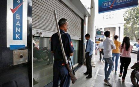 SBI invests Rs 2450 of Rs 10,000 in Yes Bank 2