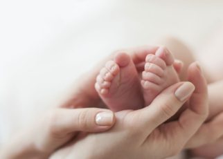 How to Take Care of Your Baby's Fingers and Toes 1