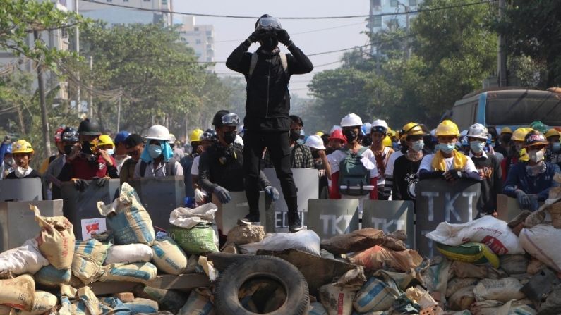 myanmar coup in yangon